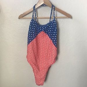 Jolyn “Cory Amerikah” Onesie